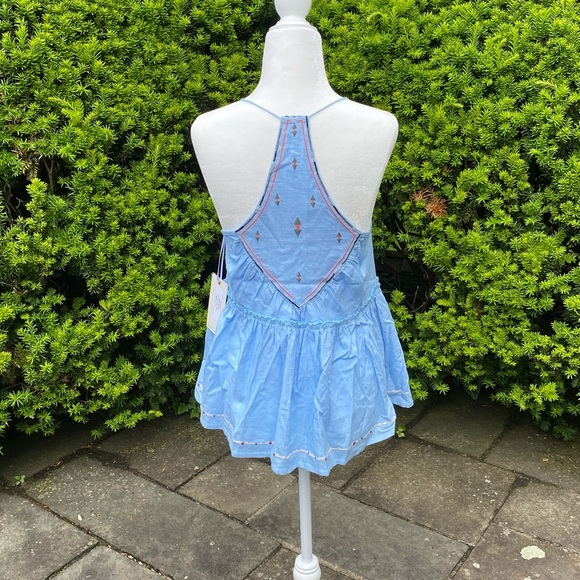 Gorgeous Embroidered Baby Blue Flowy Top***Small - Picture 6 of 14